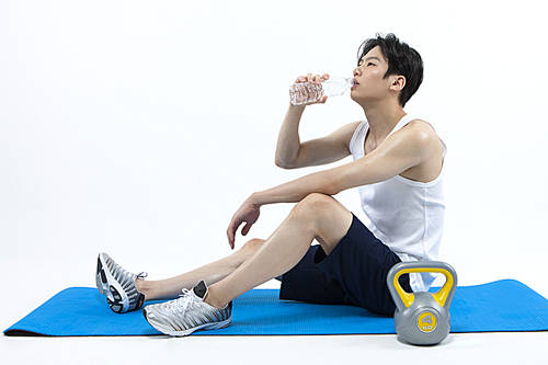 Men's training 122