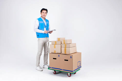 Courier 073