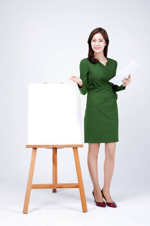 Curator 026