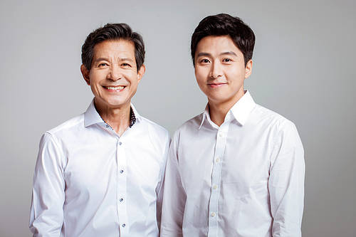 Three Generation Family 001