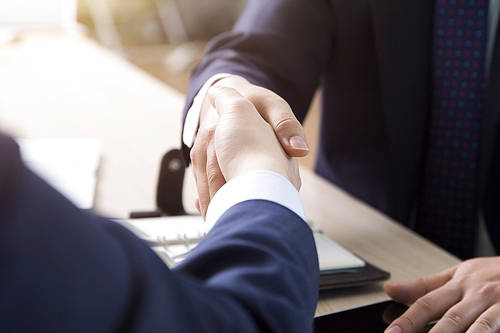 Hands Business 003