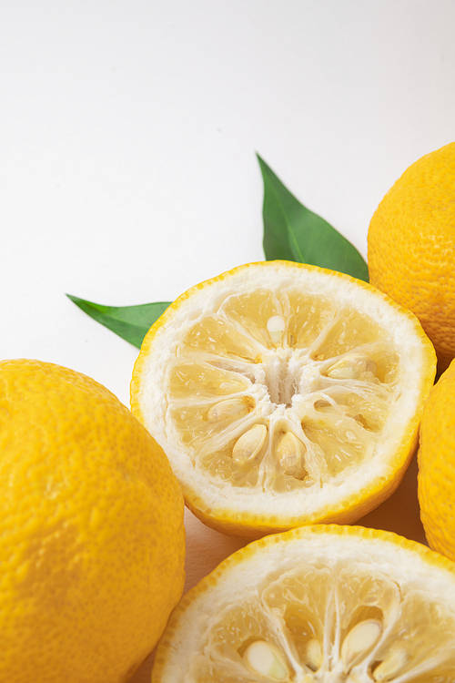 Citron 016