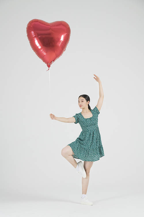 Contemporary Dance 383