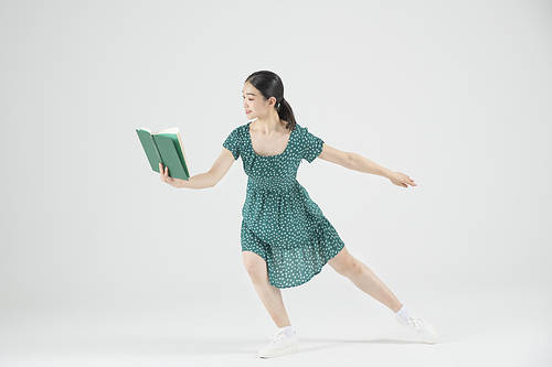 Contemporary Dance 394