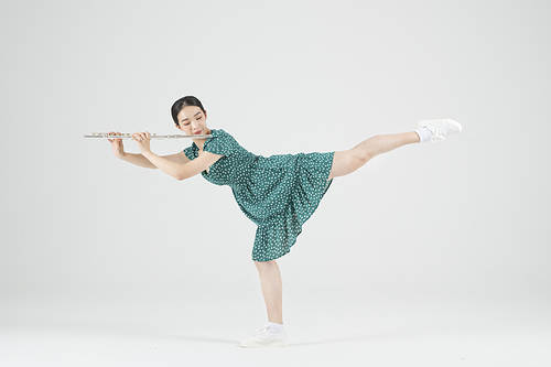 Contemporary Dance 402