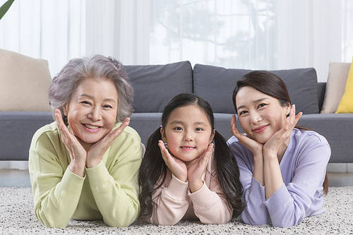 Happy Three Mothers 056