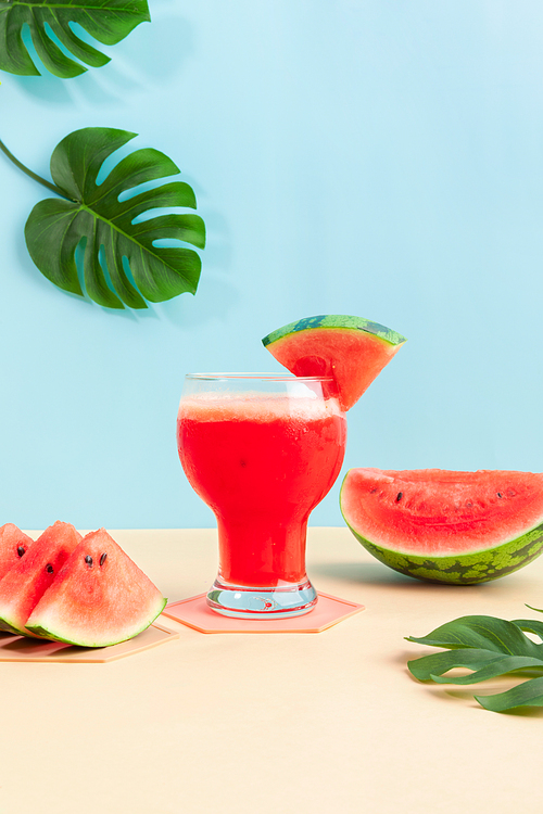 Summer drink_watermelon and watermelon drink photo image