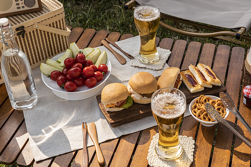 camping_beer and snacks image